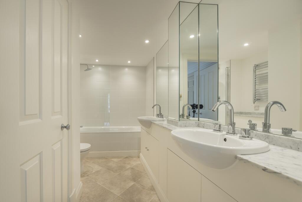 10-15-Courtfield-...