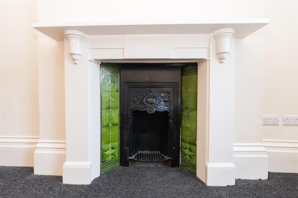 Flat-1-57-Queens-Road-BS8-1QL-19.jpg