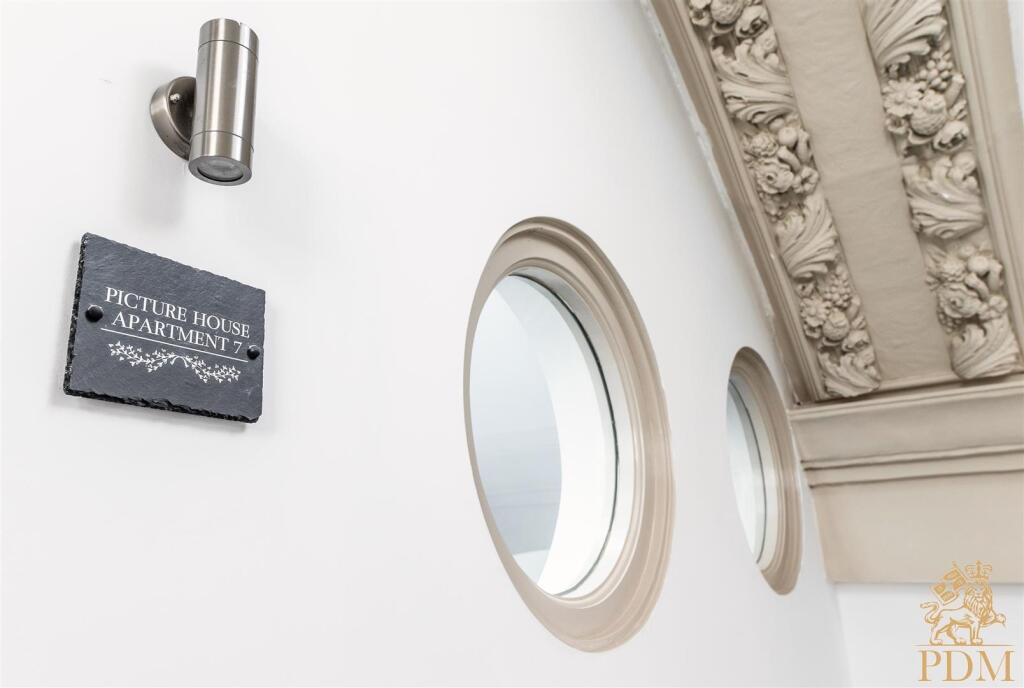 Apt 7, 33 Long Row, Nottingham City Centre (20 of 