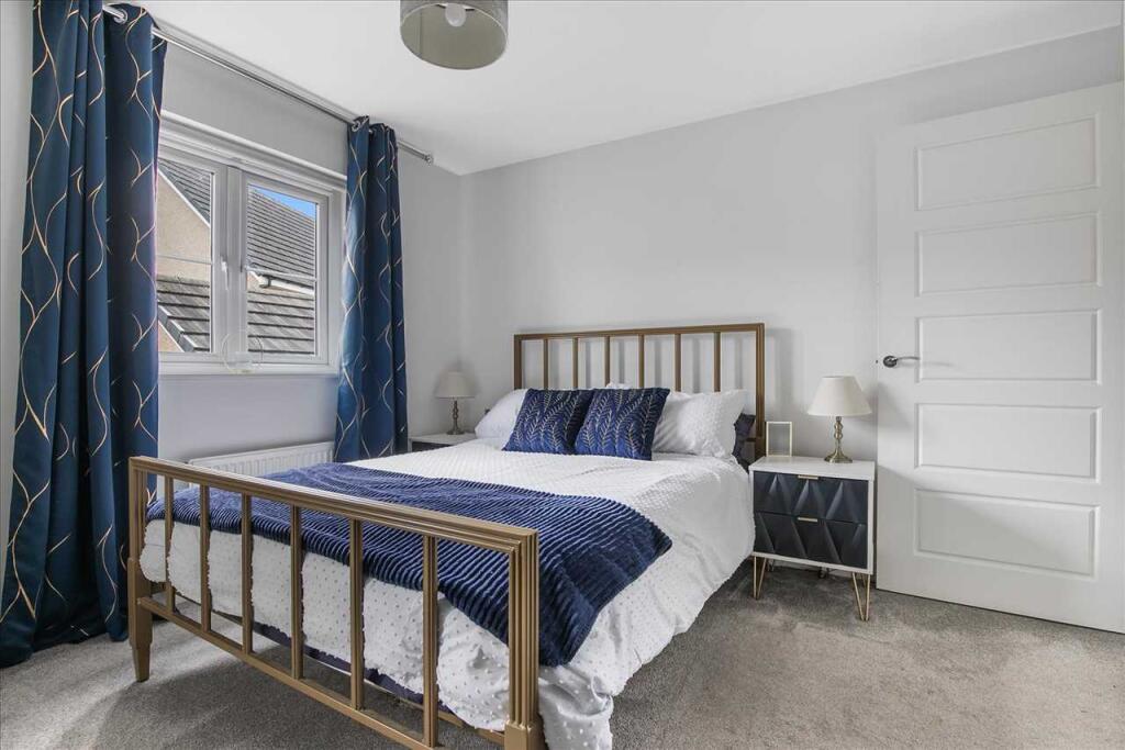 Bedroom One (3)
