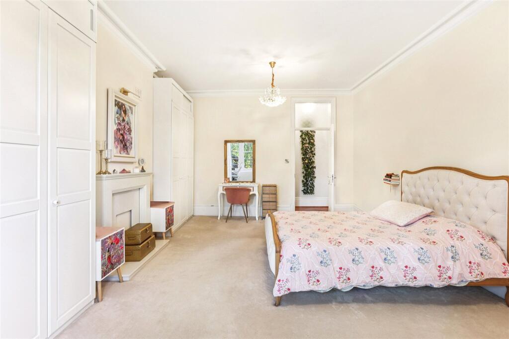 Principal Bedroom