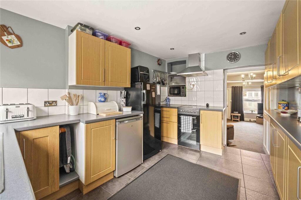 Kitchen 1