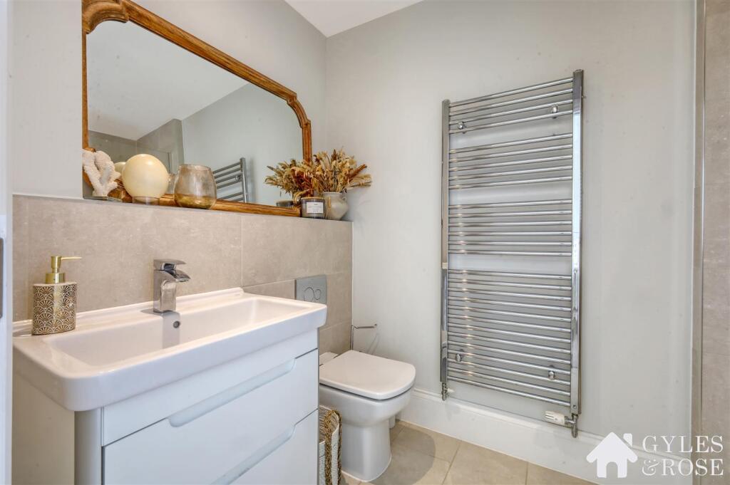 Ensuite