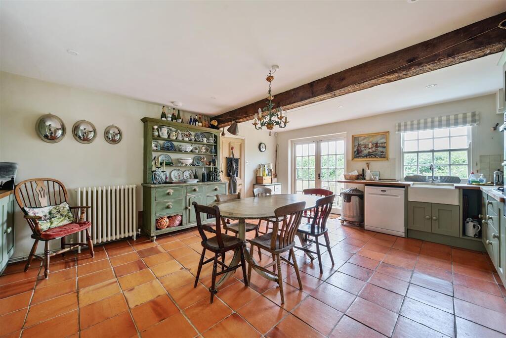 Kitchen / Breakfast Room