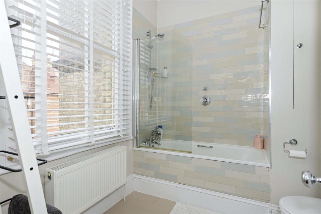 5 royal court_12.jpg