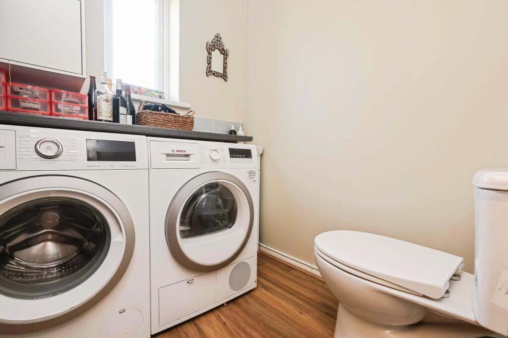 8temesideclosewr158ub-31