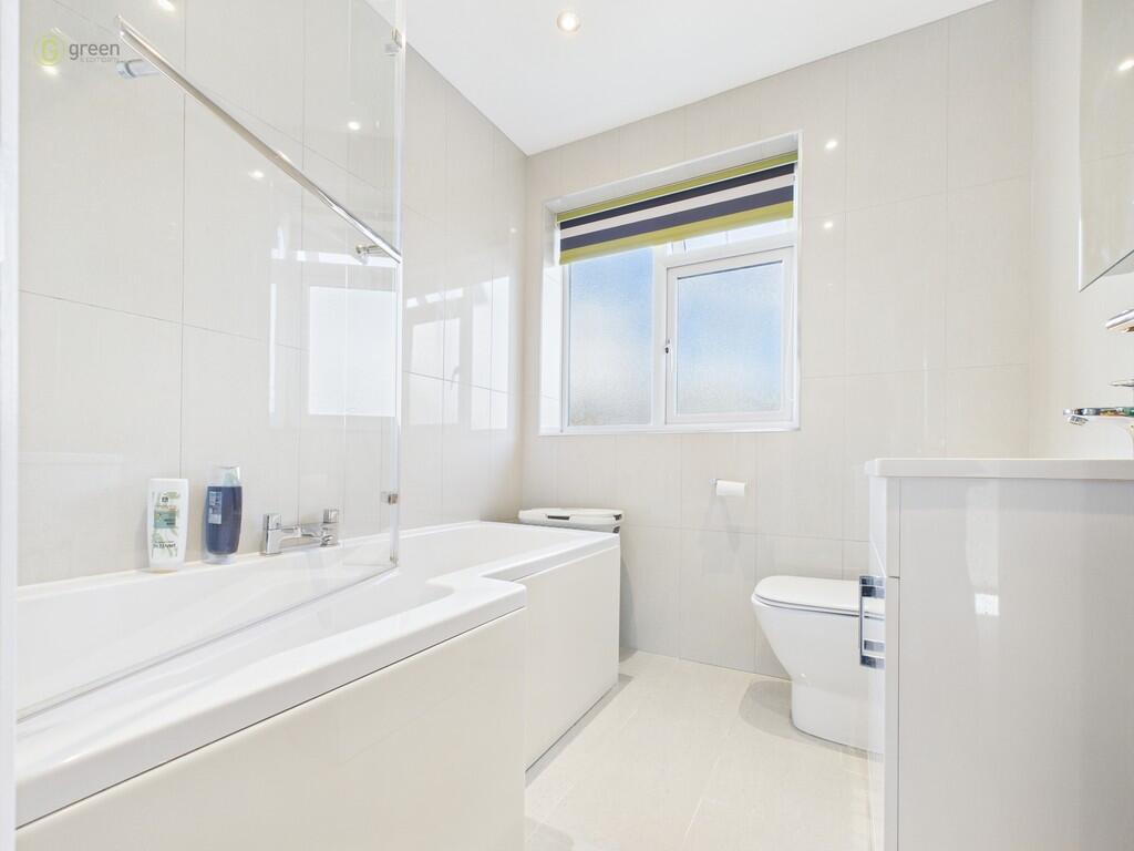 CAM03830G0-PR0236...