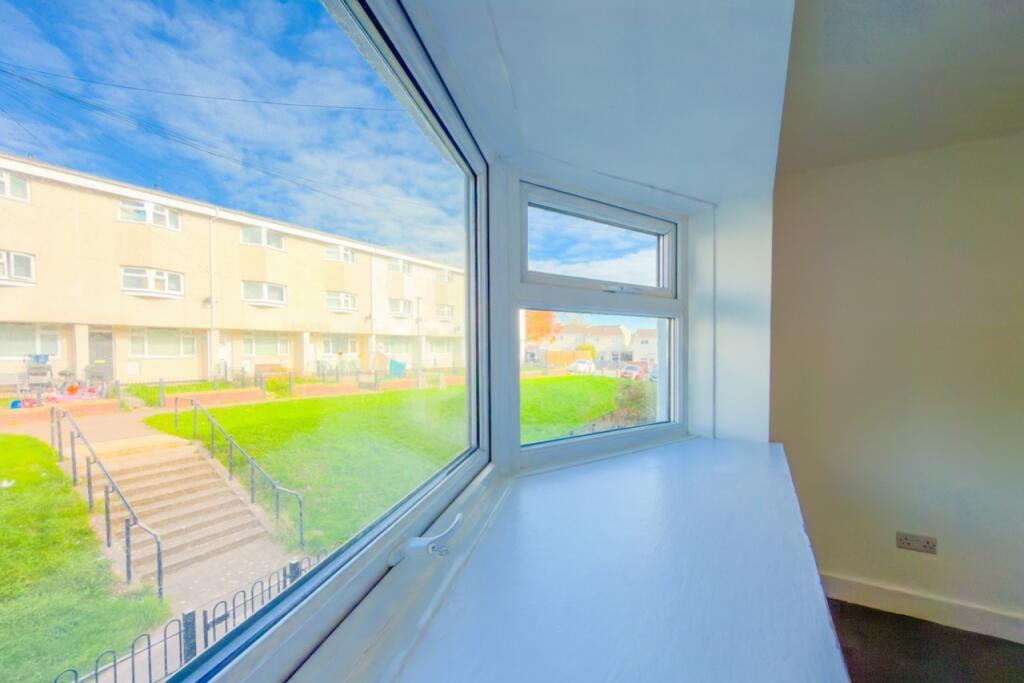 Call 02920 454555 to secure your viewing_15