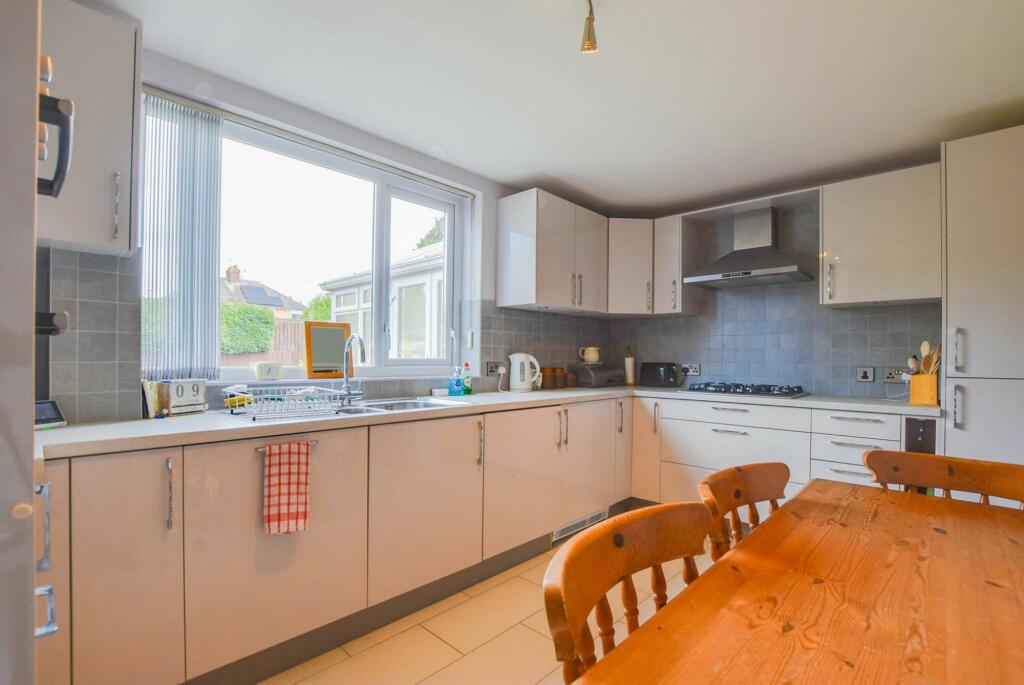 Kitchen Breakfast Room