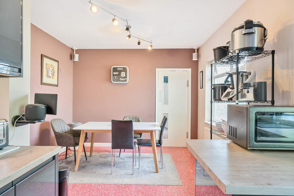 2-681c92a364aca-1...