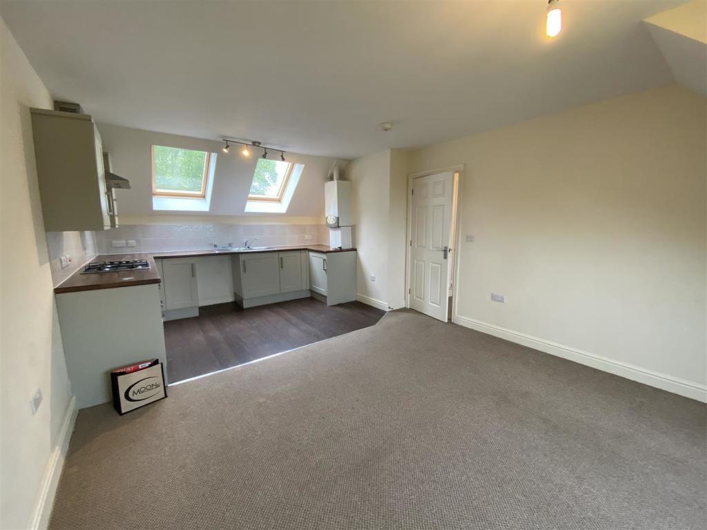 Living Area.jpeg
