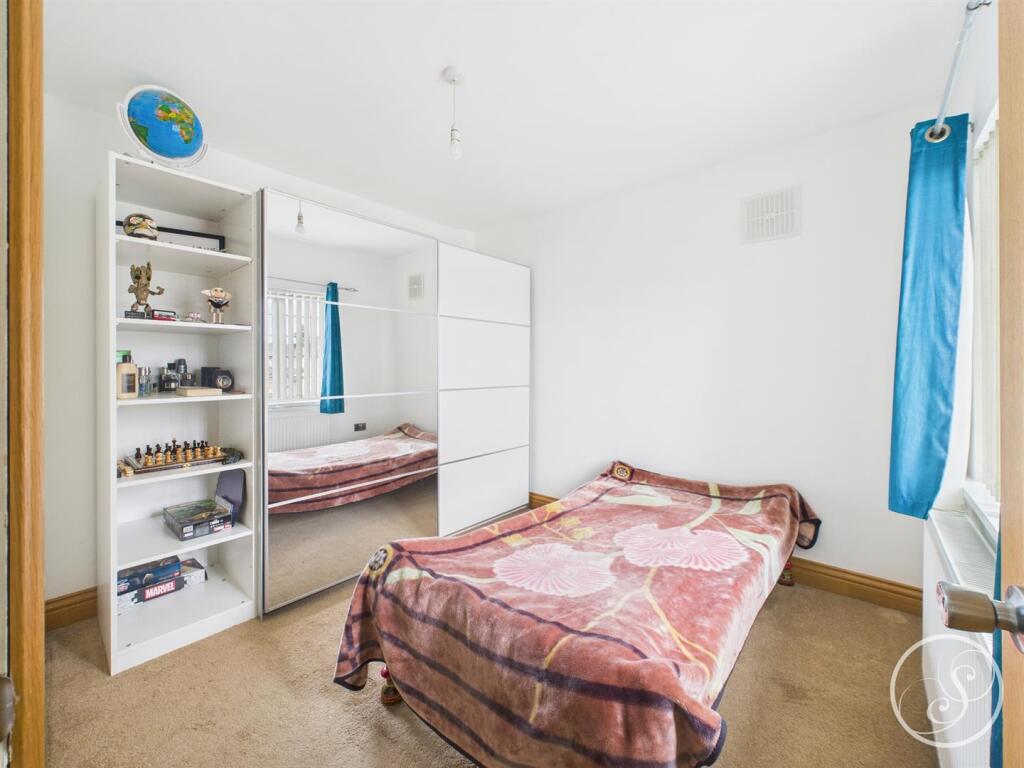 Bed 4