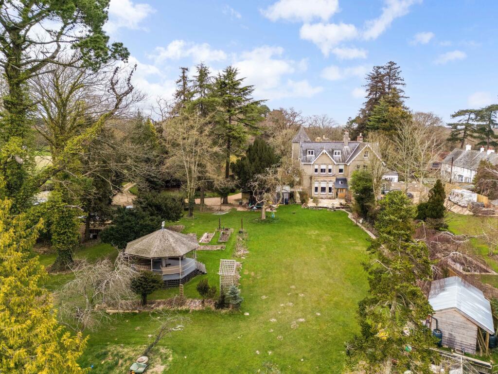 Garden &amp; Front