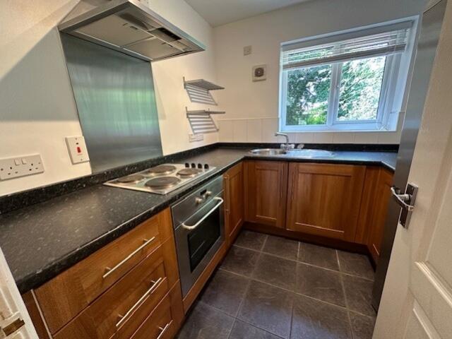 Kitchen 2
