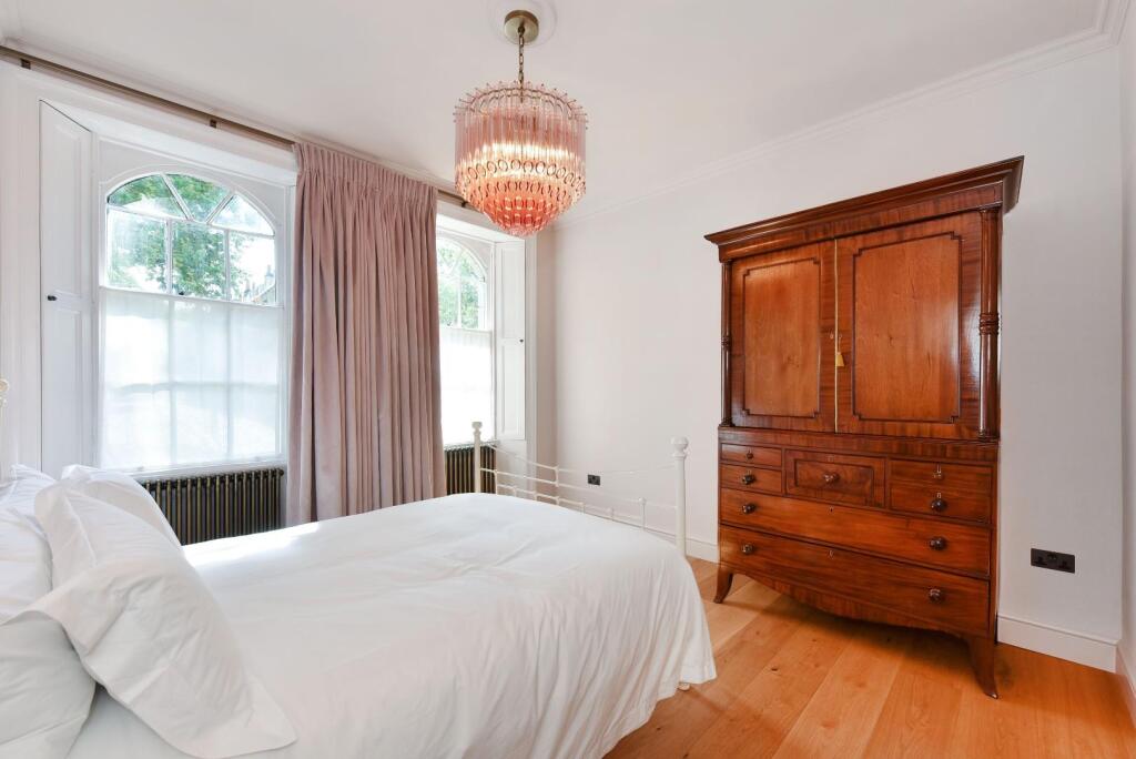 39 Trinity Street (3).JPG