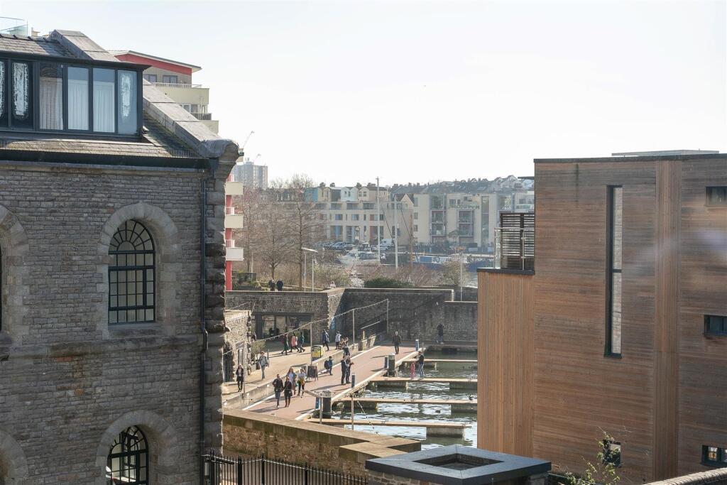 Apartment 15 New Retort House-Balcony view.jpg