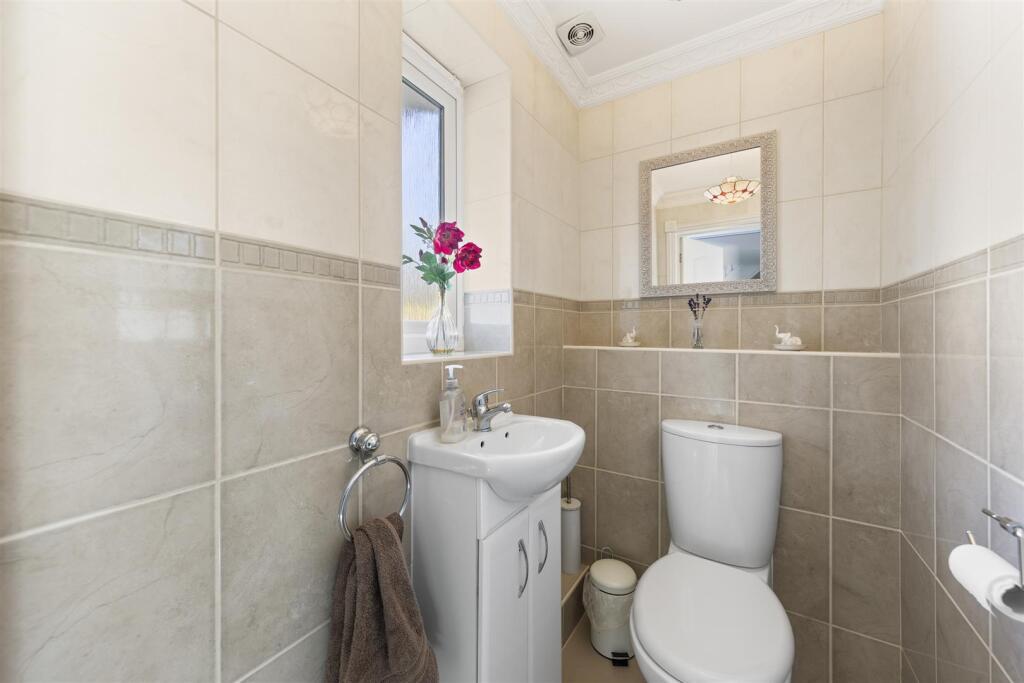 95BradwellRdWeb37.jpg