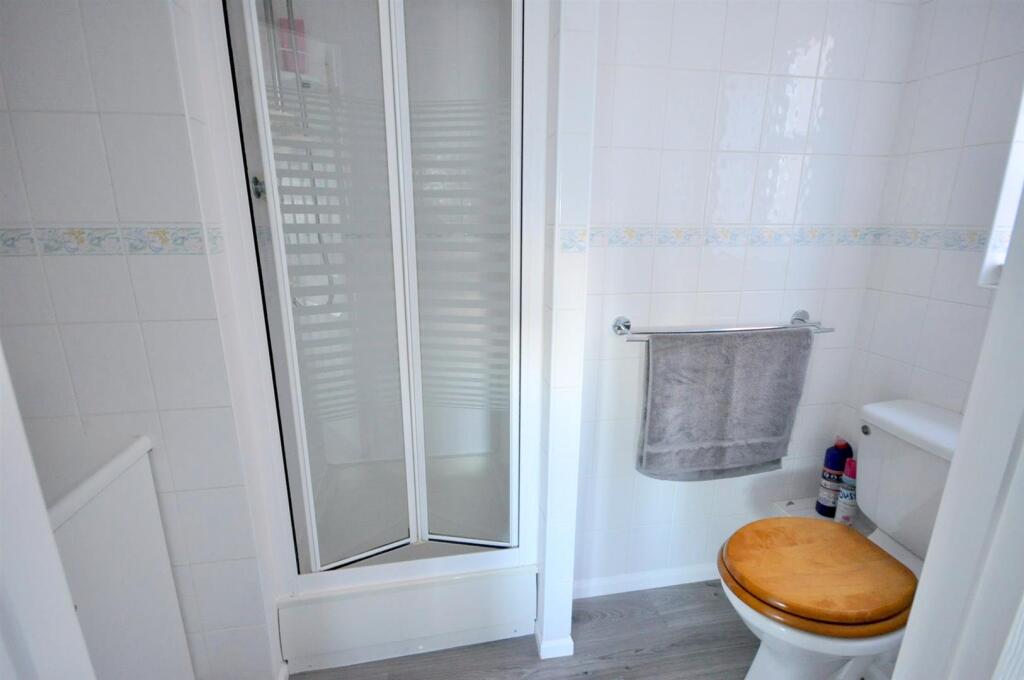 En-Suite to Bedroom One