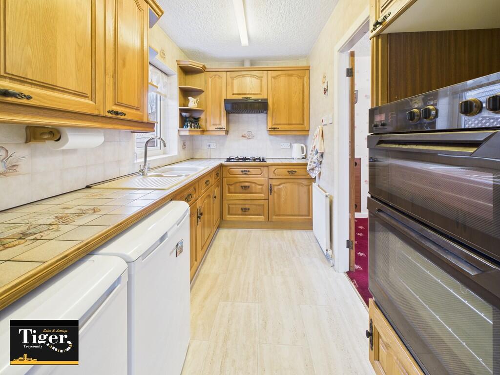 CAM02176G0-PR0788...