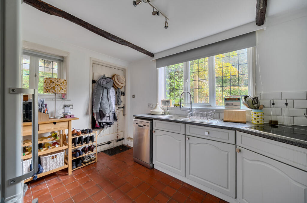 1375201-23-690b2d...