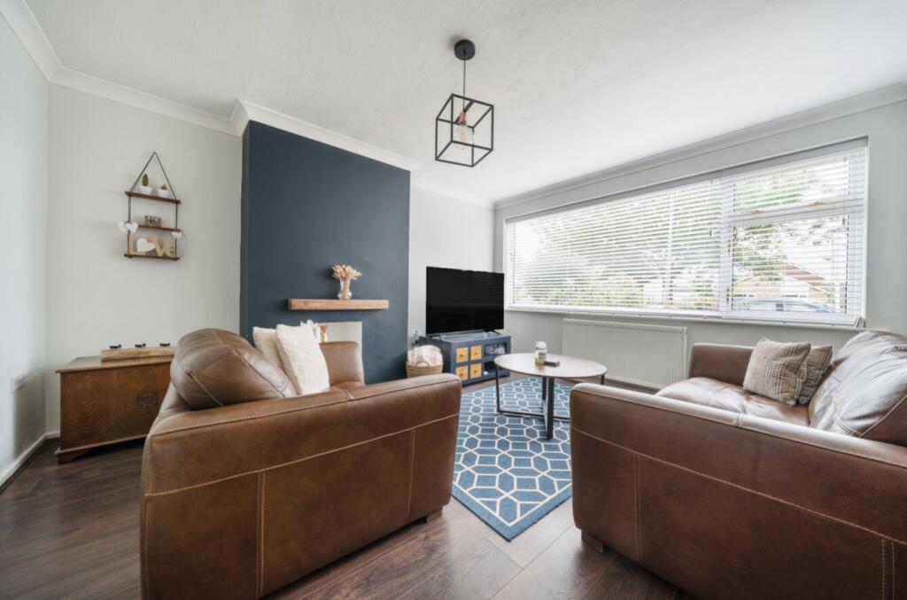 1293919-12-682600498cfde-ARW1293919-12-682600498cf