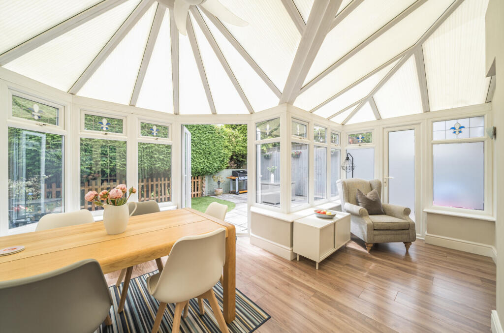 1310487-10-685aa6...