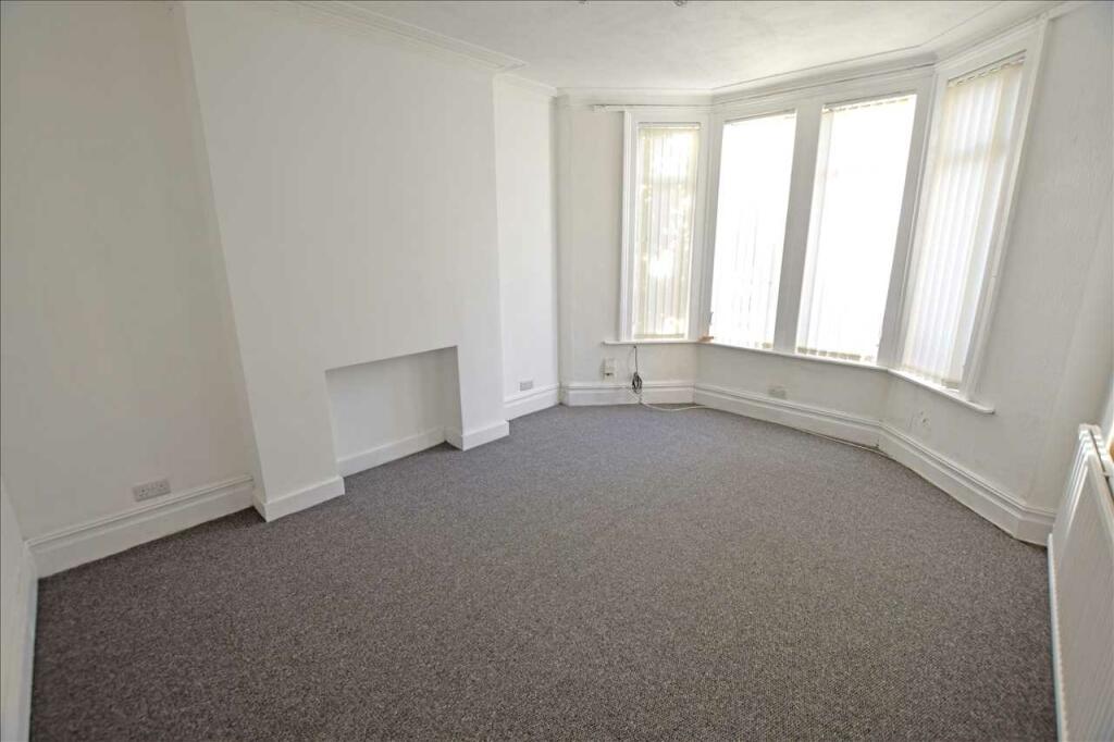FRONT ROOM