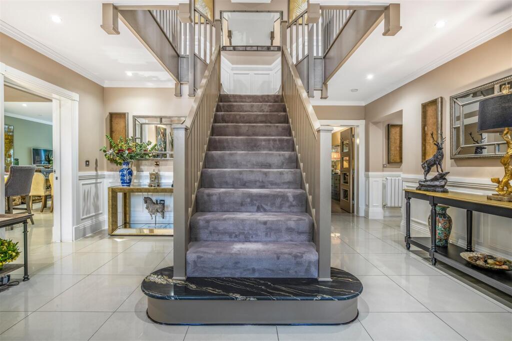 8 Montague Park-38.jpg