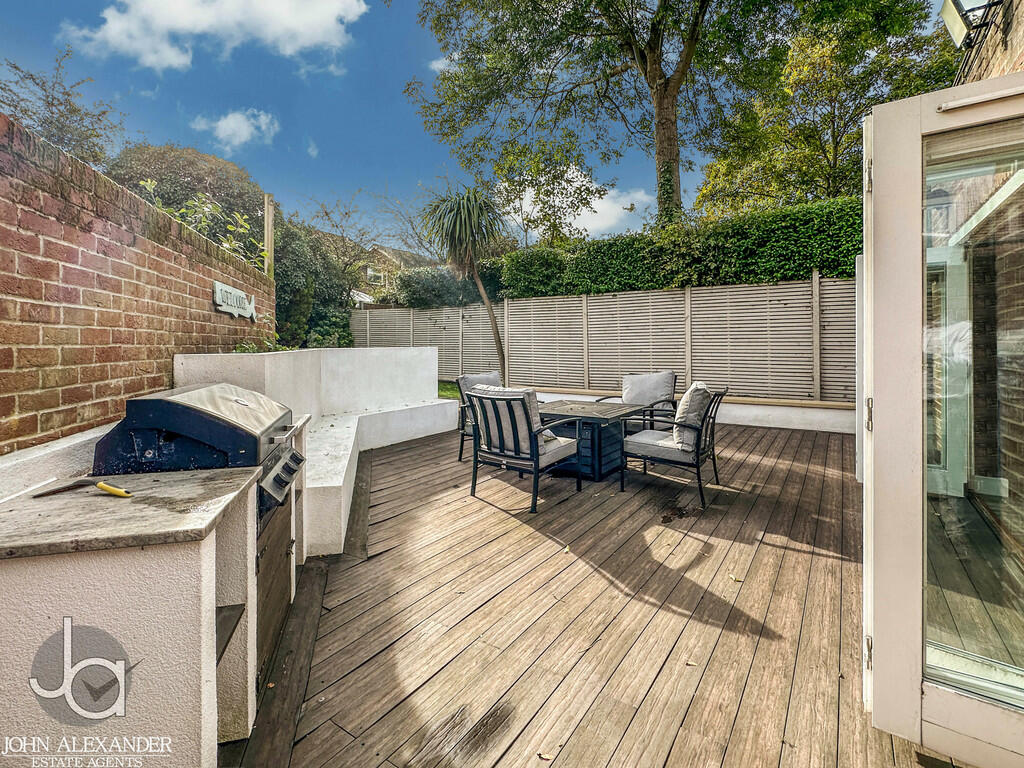 20241017_14062800...