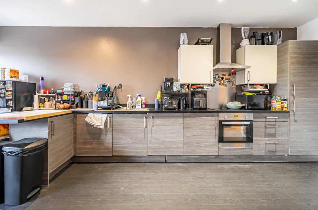 1359780-13-68ee84...