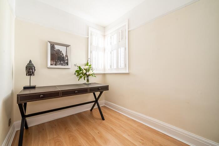 16-Hampstead-Gard...