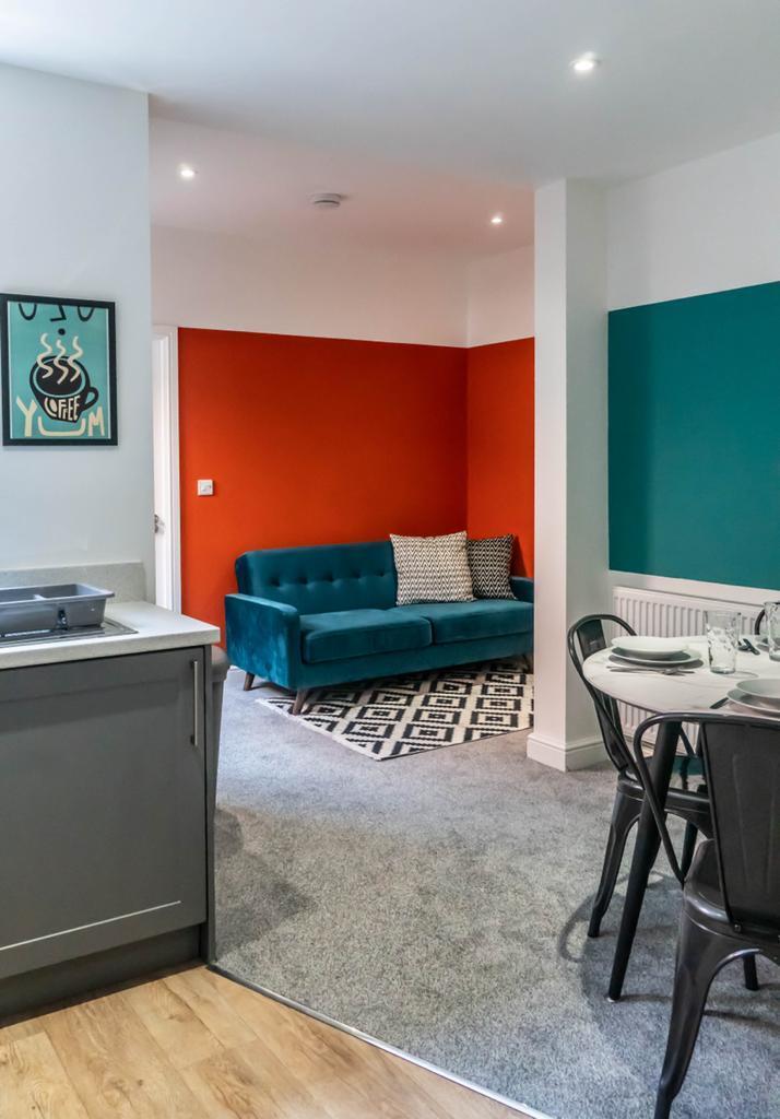 PHOTO-2022-06-10-13-01-05 2.jpg