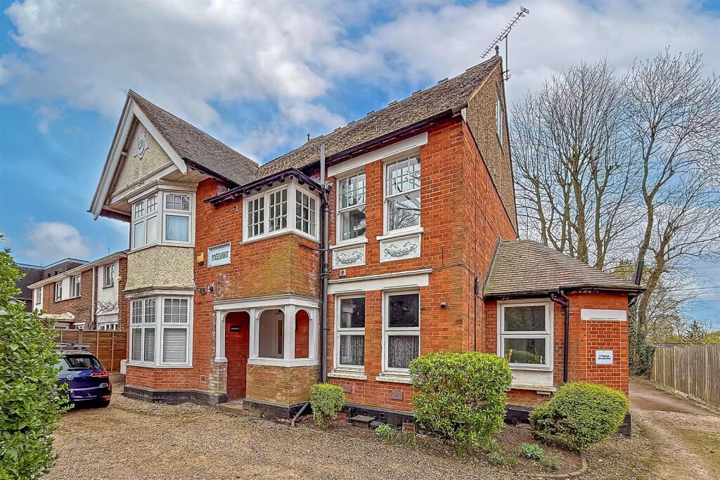 228LondonRoad-2.jpg