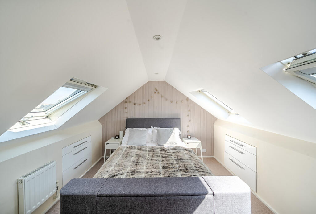 1295194-39-682608...