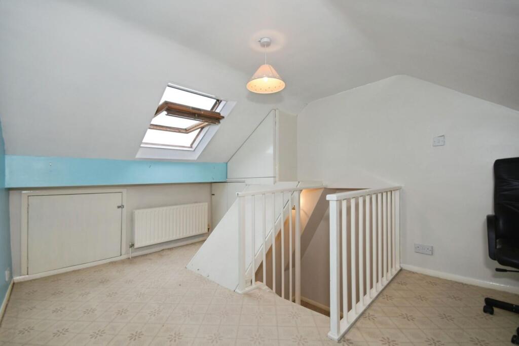 BEDROOM 3.jpg