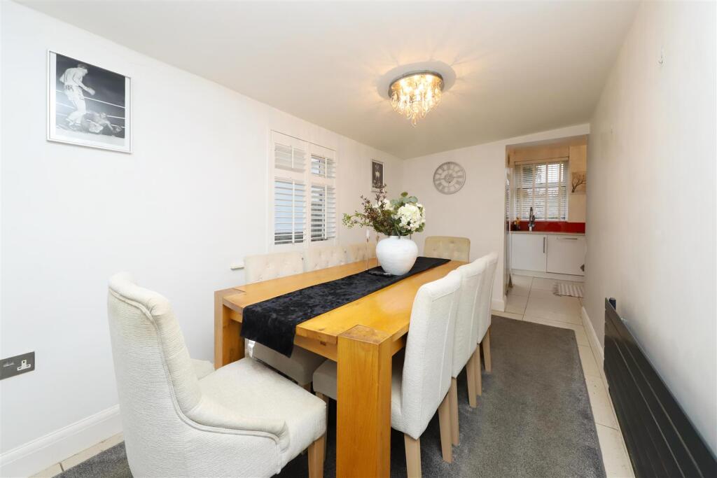 157 Bury Street (4) copy.jpg