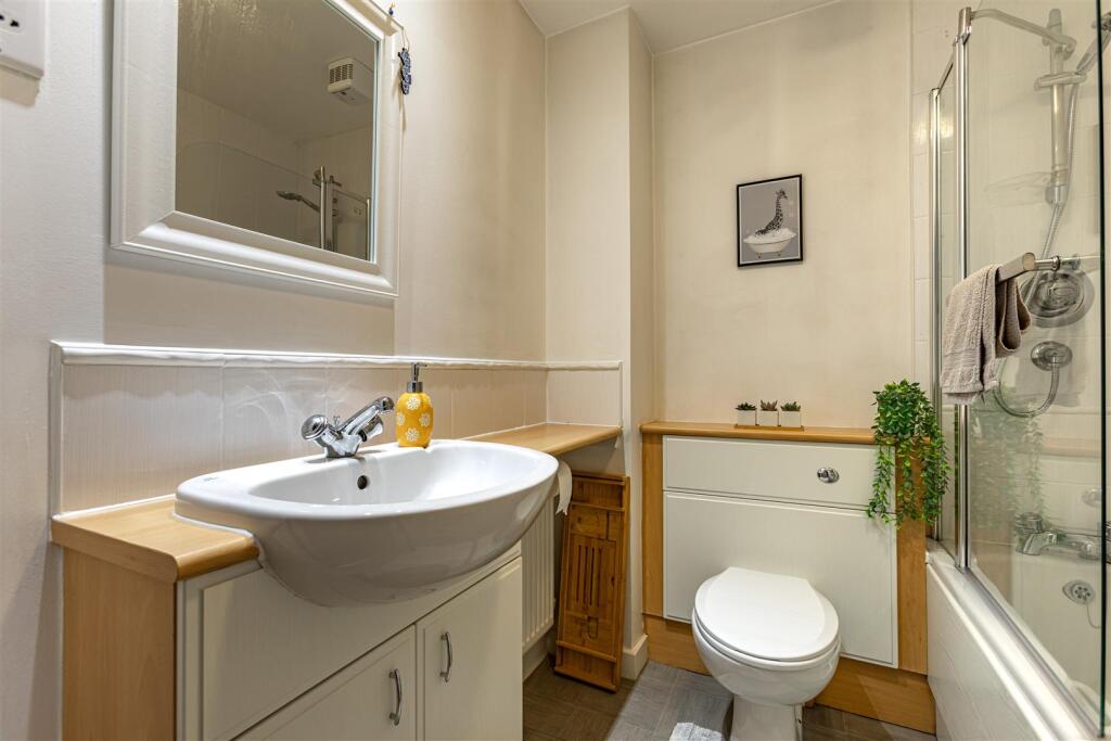 4_5 Weavers Linn Tweedbank 19.JPG