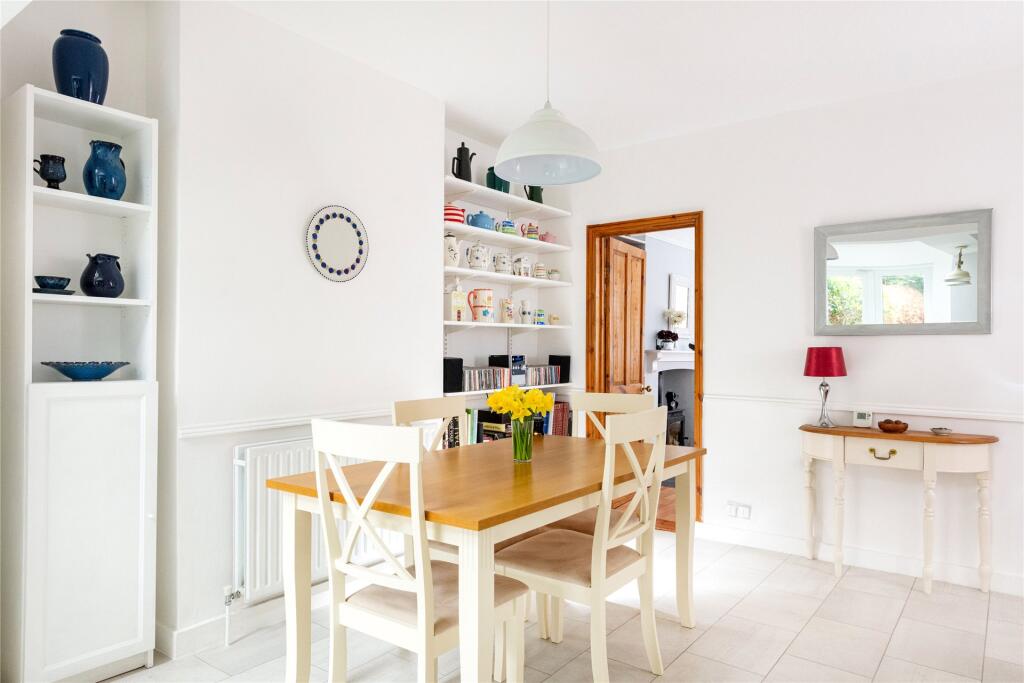 Kitchen/Breakfast