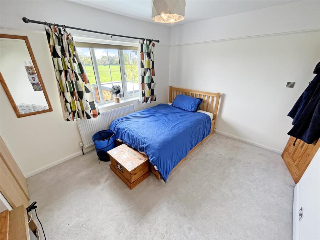Bedroom 2 Aspect 3.jpg