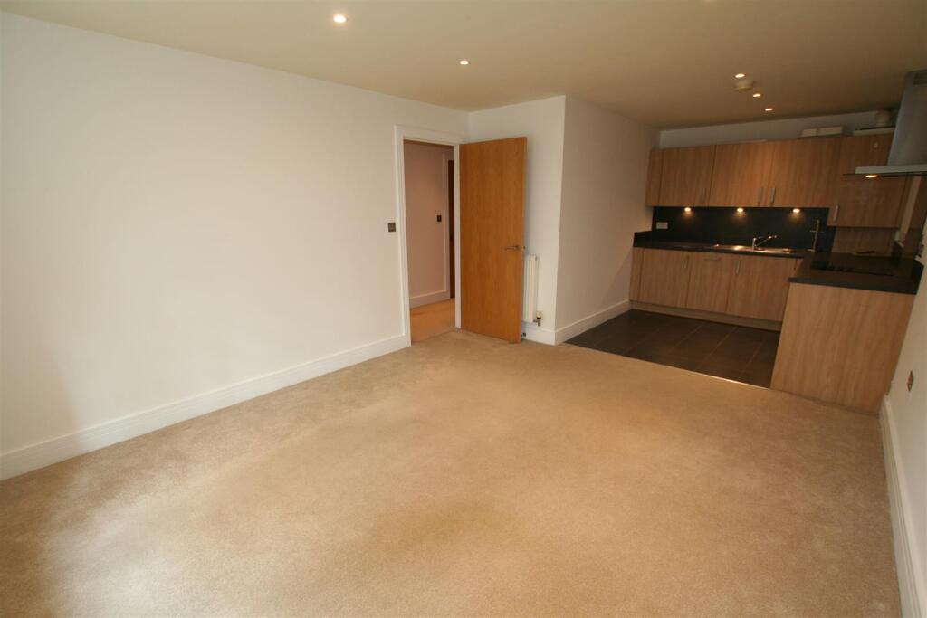 hanburyhouse2,openplan.JPG