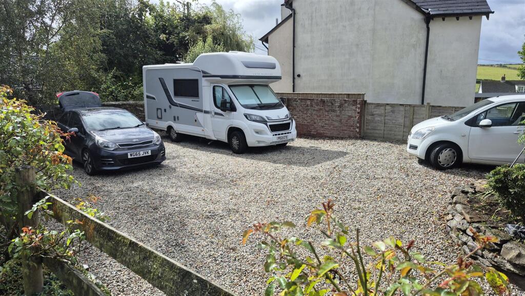 2025-08-28 11.01.57.jpg