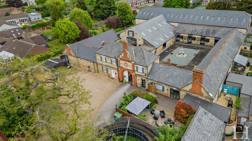 8646487-exteriorW...