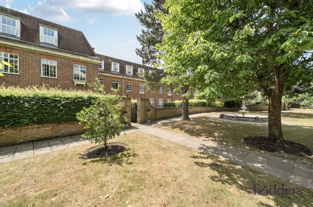 c07cf03d-bcc6-48c...