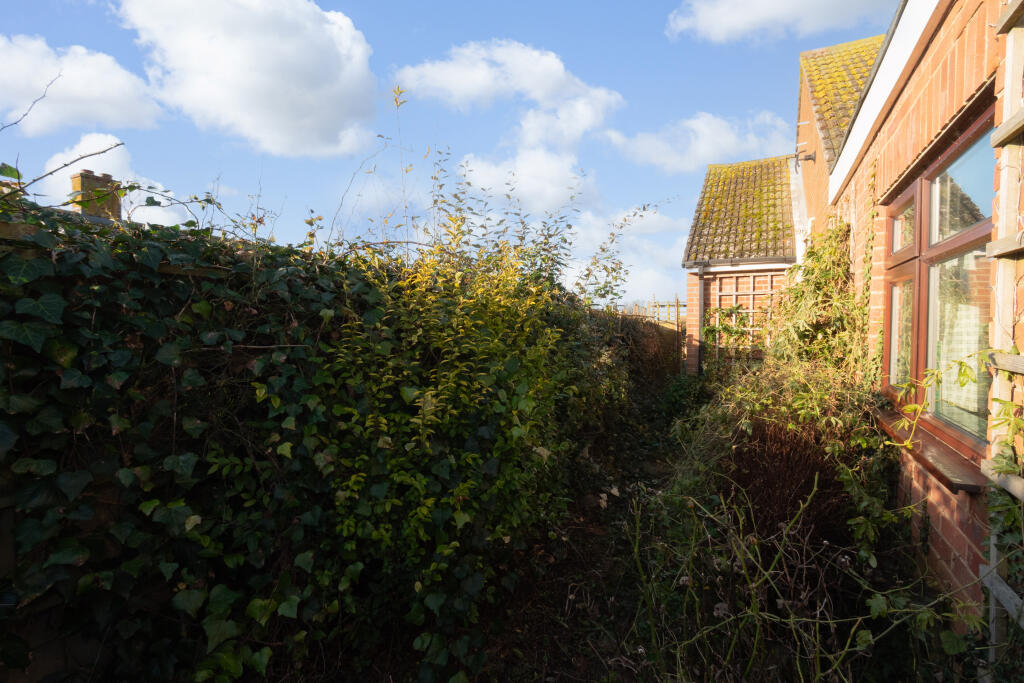 general 11 Greenhill