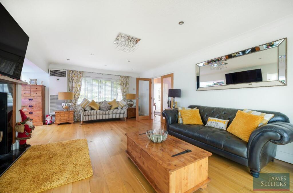 Principal Reception Room