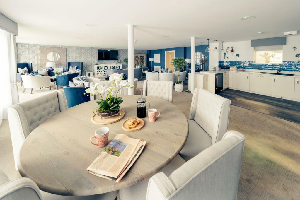 Homeowners Lounge  