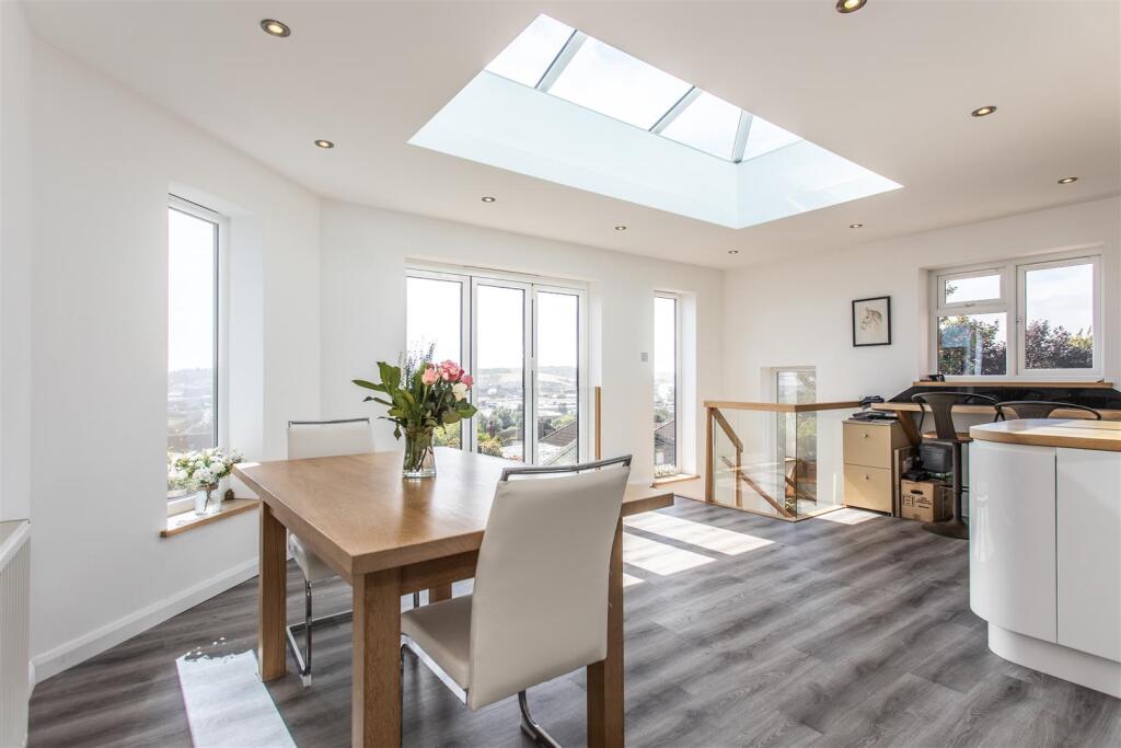 31 Claremont Road-24.jpg