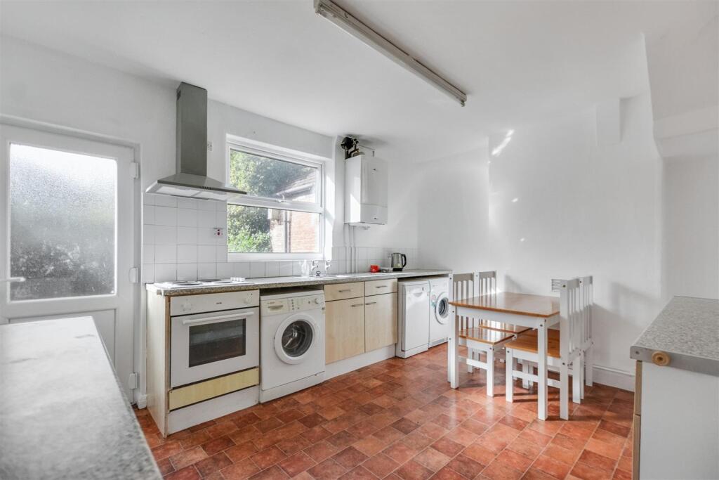 Kitchen Diner_1.jpeg