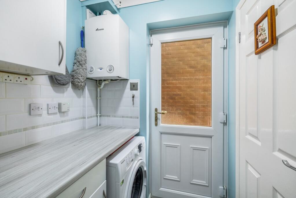 33 Horse Fayre Fields (Spalding)-15