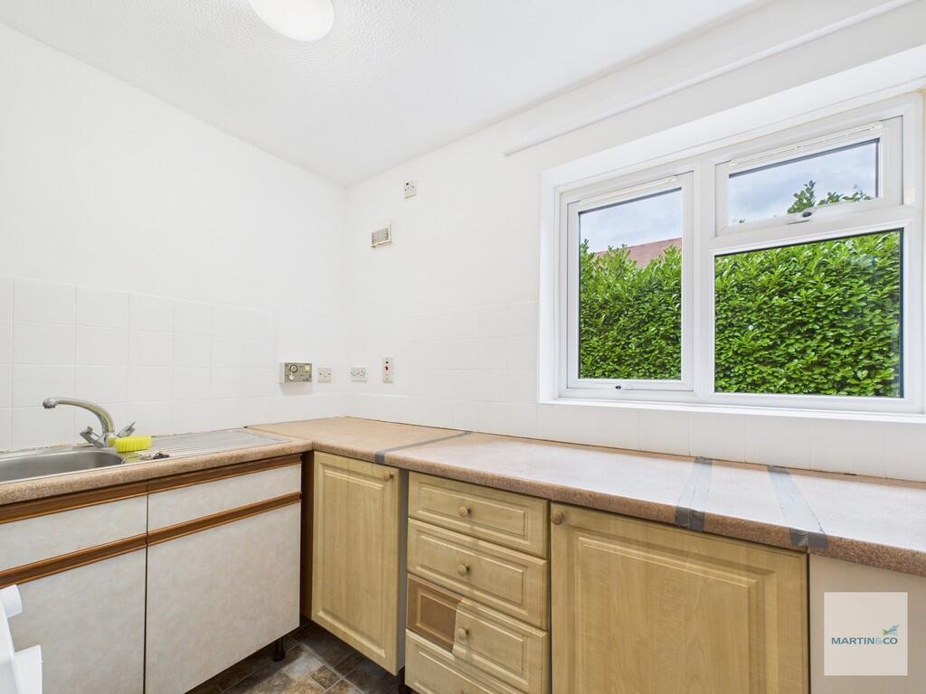 CAM03394G0-PR0370...